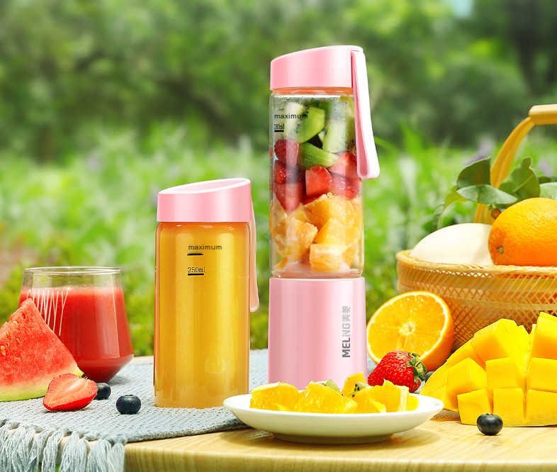 Meling Compact Electric Juicer